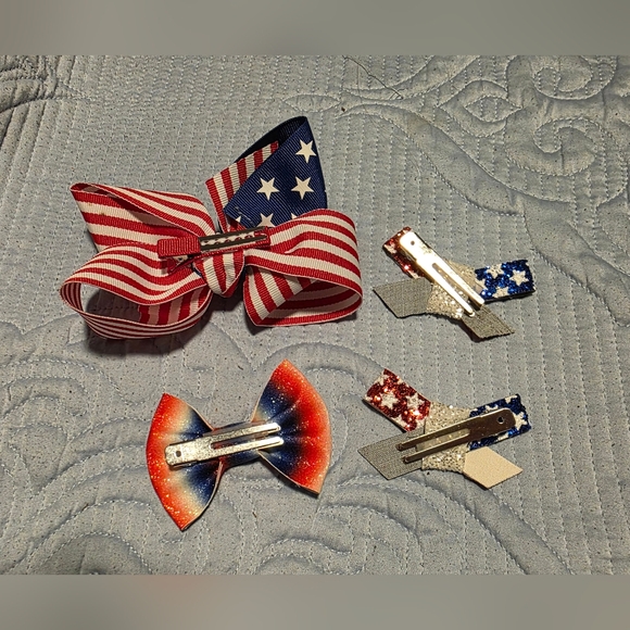 Patriotic bows - Picture 2 of 4